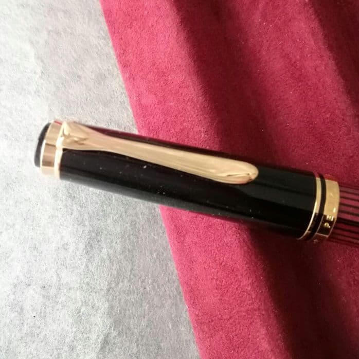 逸品　ペリカンスーベレーンM400　高い人気を誇るボルドー　ギフトボックスセット