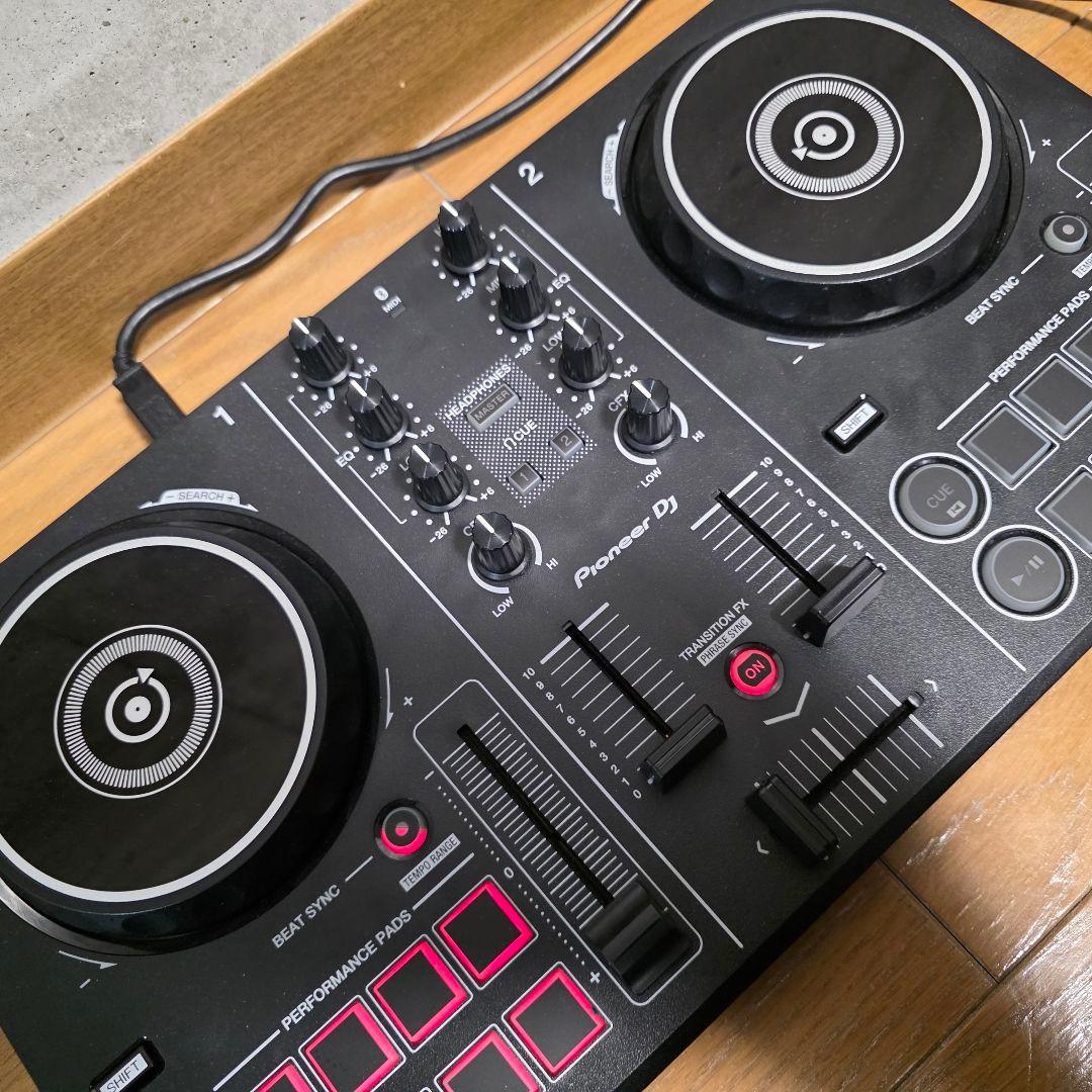 美品‼Pioneer DJ(パイオニア)DJコントローラー　DDJ-200