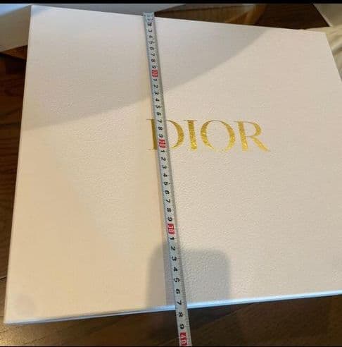 クリスチャンディオール箱