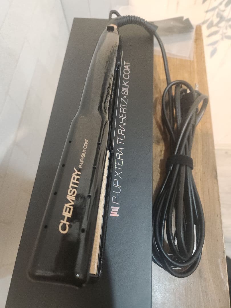 美品 CHEMISTRY ケミストリー ストレートアイロン ブラック