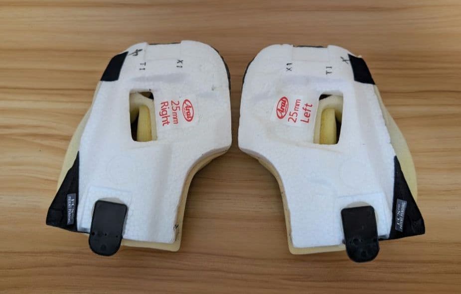 アライ　Arai　フルフェイス　ヘルメット　Mサイズ　VECTOR-X