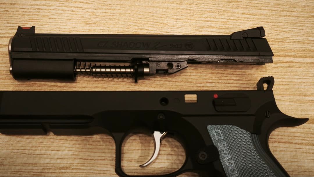 Carbon8 CZ SHADOW2 co2ガスガン