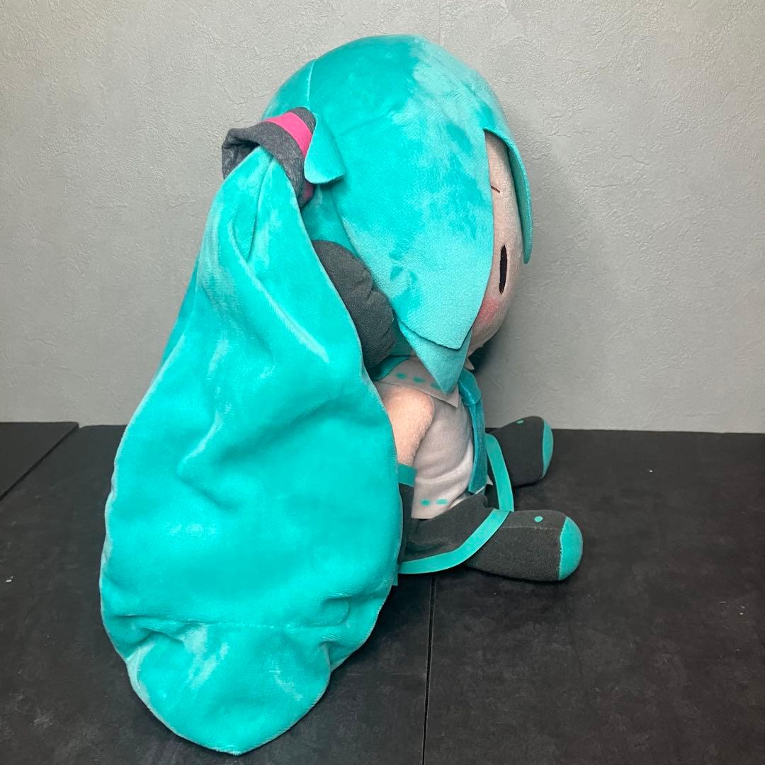 初音ミク　スペシャルふわふわぬいぐるみ　高さ約30㎝ タグ付き