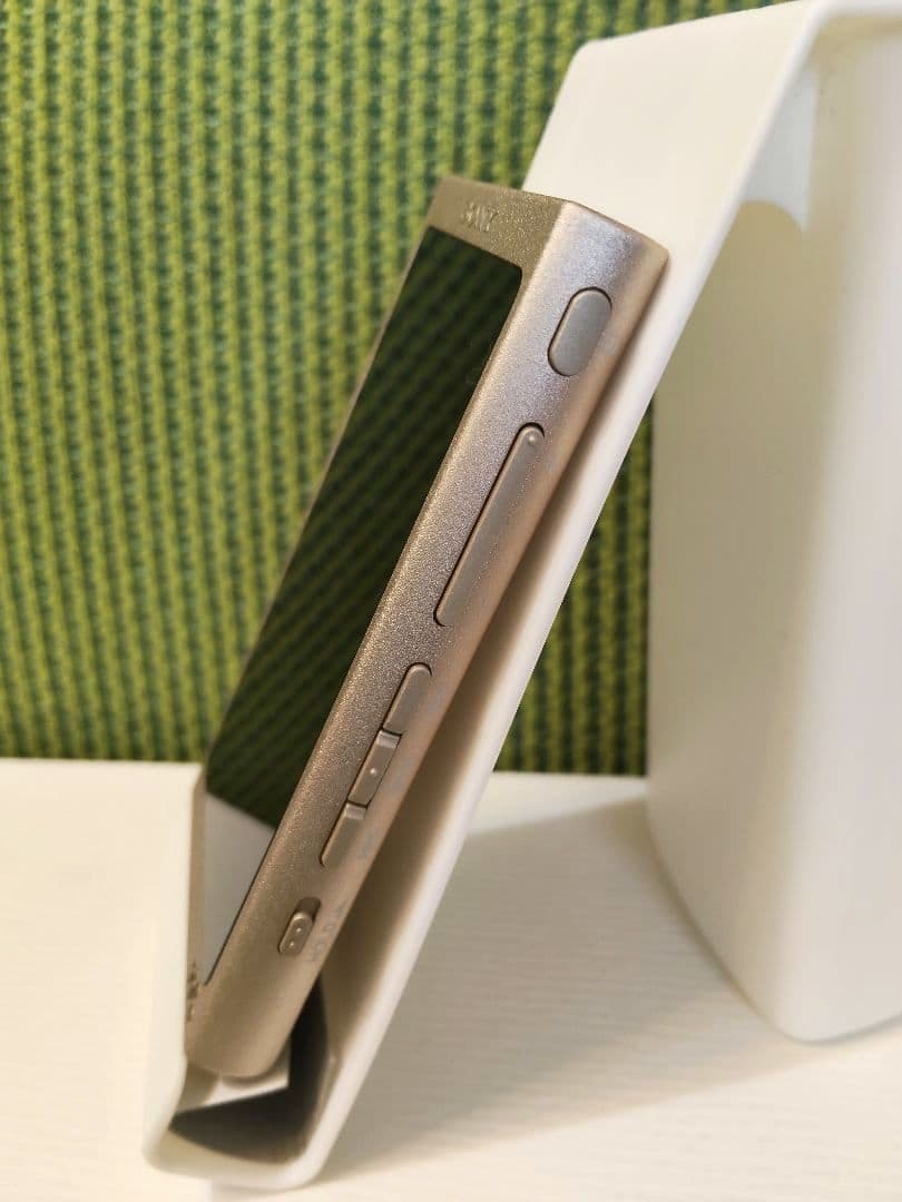 ソニー ウォークマン Aシリーズ NW-A45HN ペールゴールド　SONY