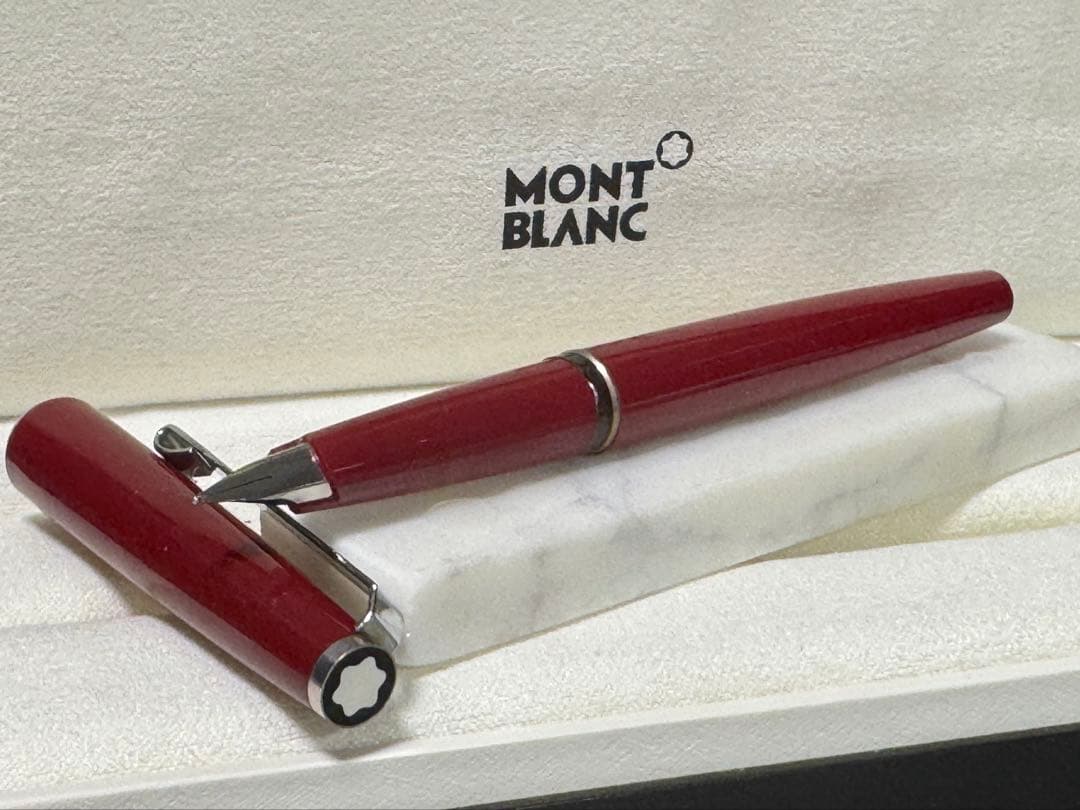 【極美品】モンブラン No300 万年筆ボルドー軸　コンバーター付