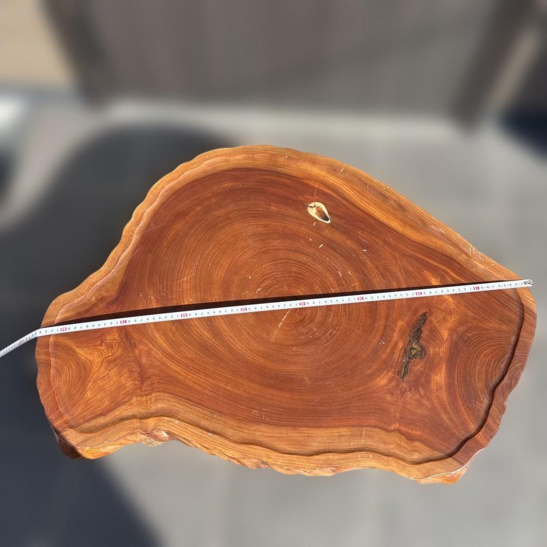 木製テーブル 自然な形状