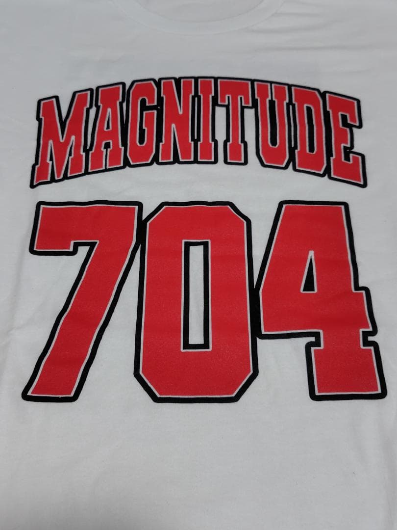 【新品未使用】MAGNITUDE Tシャツ XXLサイズ