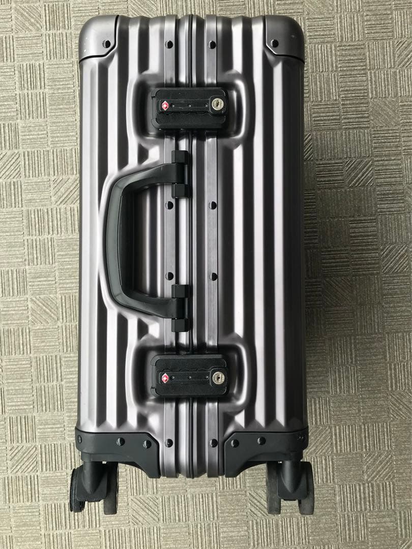 メルセデスベンツ　AMG スーツケース　黒