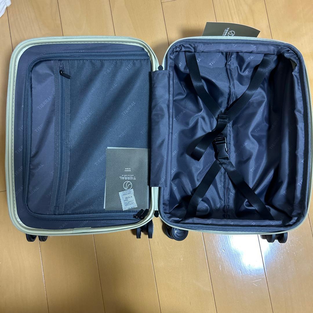 キャスター外せる！フロントオープン　キャリーケース 　Sサイズ　クリームイエロー