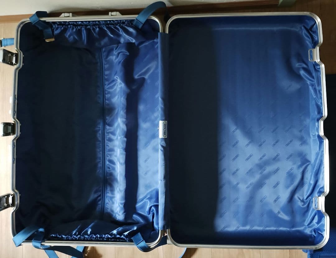 ◎希少◎美品★RIMOWAリモワ★トパーズ★2輪TSAロックサルサスーツケース