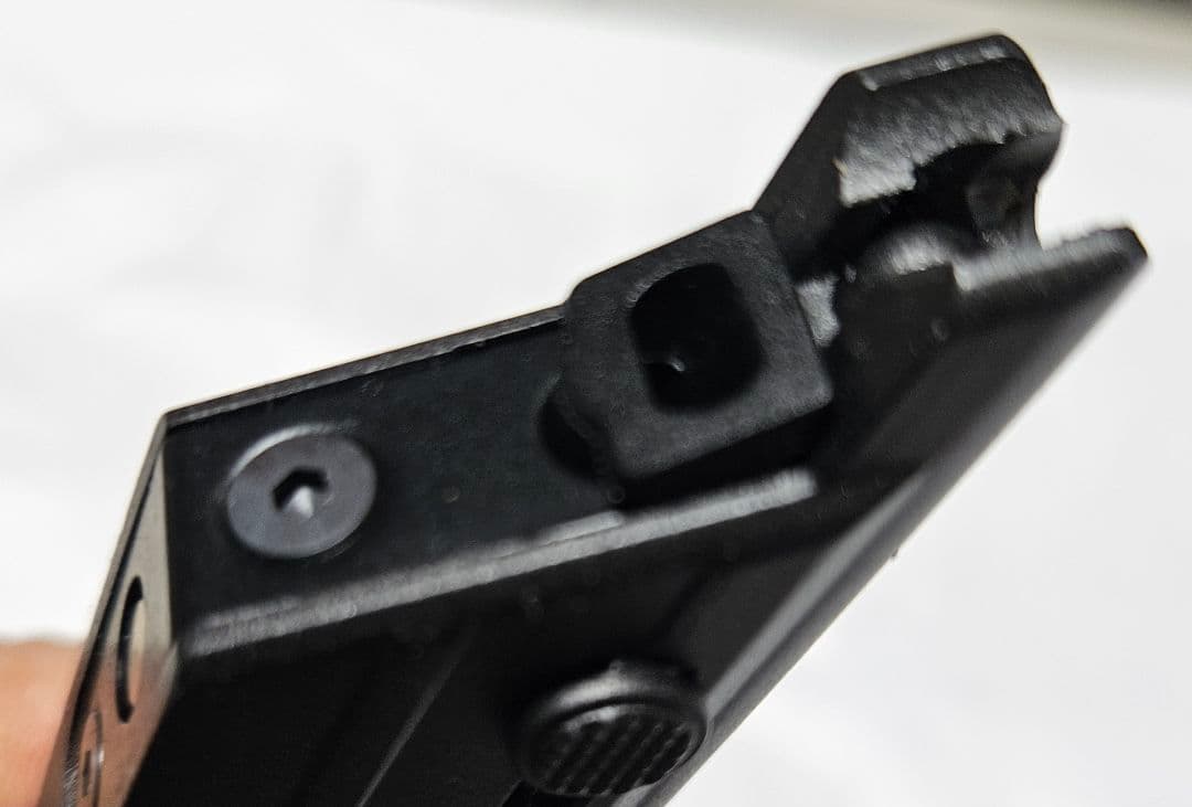 タナカP-08用　ブラック ストレートマガジン新品　箱無し