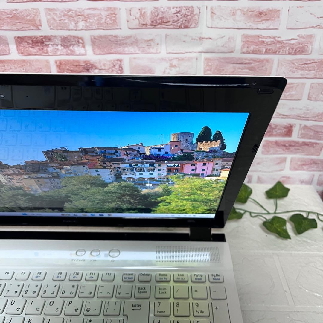 ★美品 大容量1000GB メモリ16GB★NS350G カメラ ノートPC64