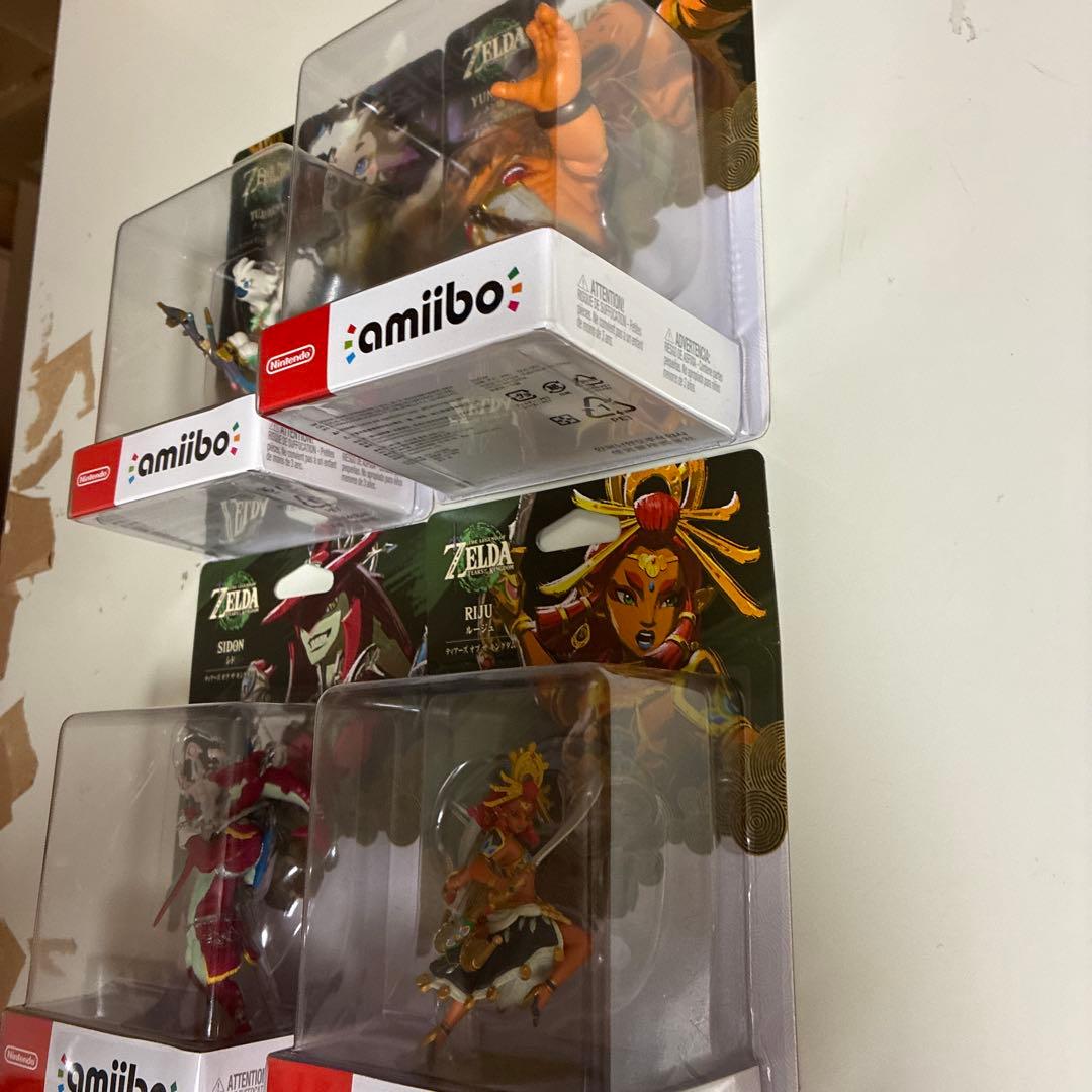 amiibo ゼルダの伝説　ティアキンセット　チューリ　ユン坊　ルージュ　シド