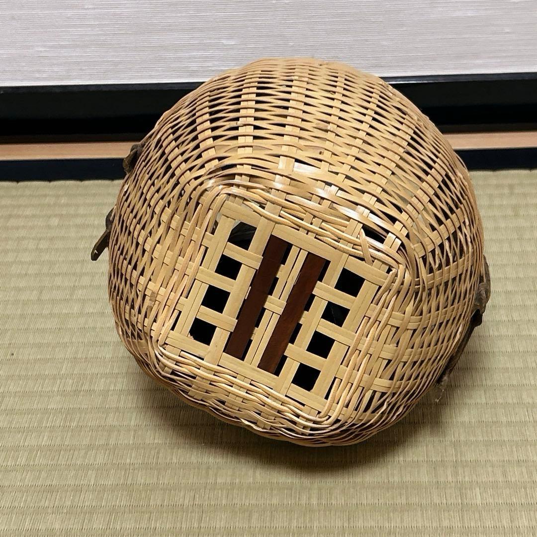 花入　茶道具　さざえ籠　かご花入　置花入