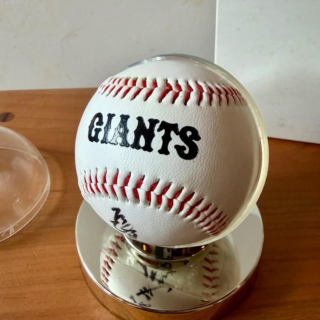 ち*ん様 ジャイアンツロゴ　長嶋茂雄直筆サイン入りボール　 ゴールドスタンド