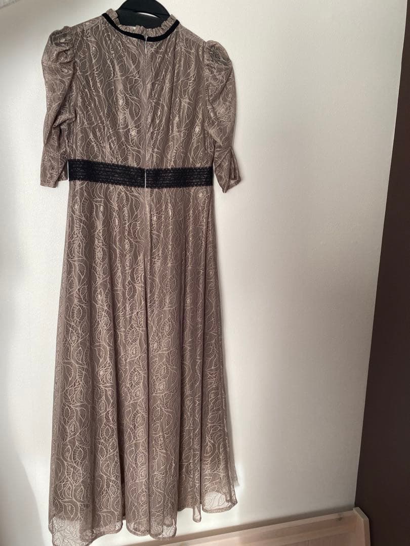 【leja】ウエストマークパフスリーブ総レースロングワンピース