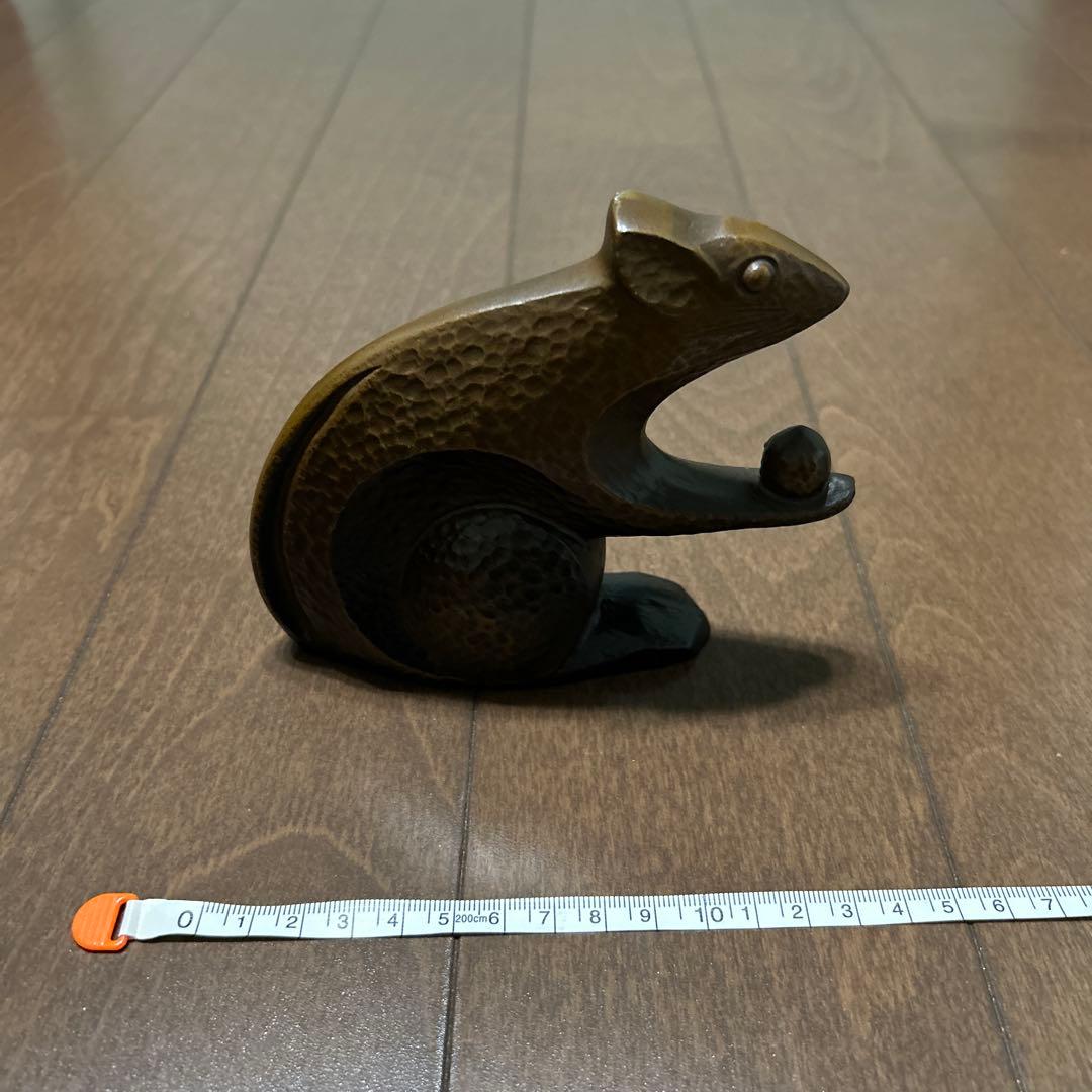 宝珠子置物　金属製ネズミの置物 木箱付き 約14cm
