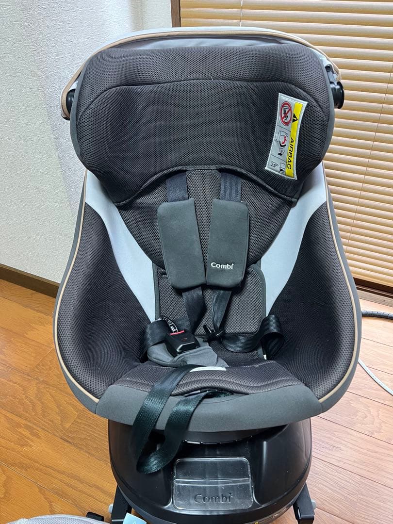 コンビ クルムーヴスマート ISOFIX エッグショック 新生児　CG-UIG