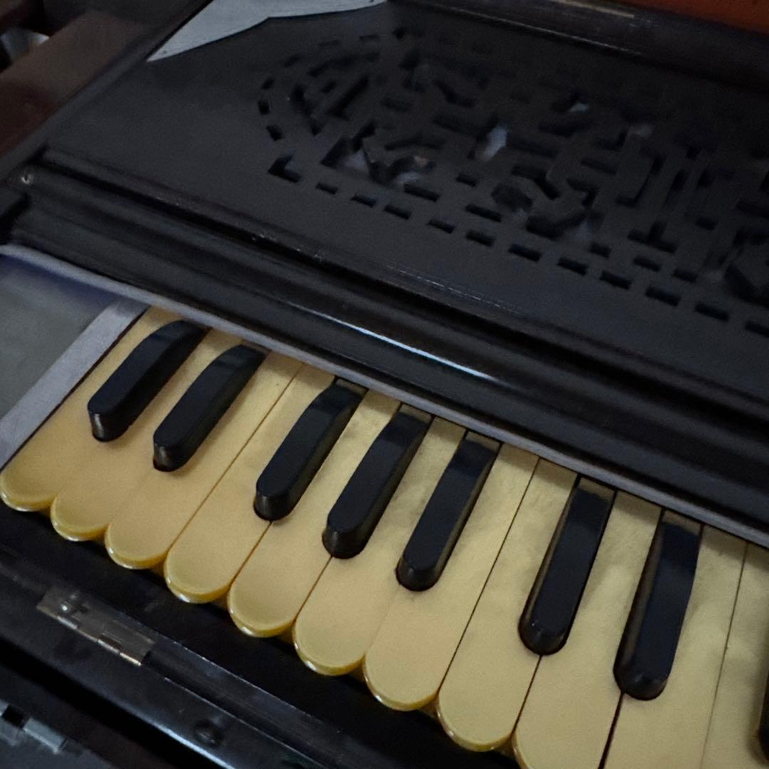 インドコロニアル　ハーモニウム キーチェンジャータイプ