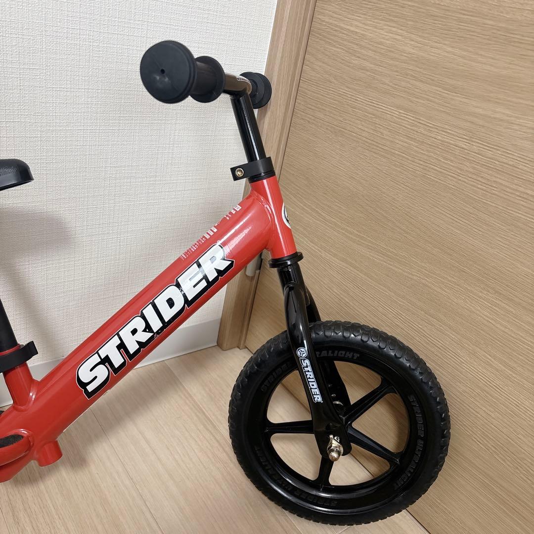 STRIDER ストライダー　バランスバイク クラシック　12インチ レッド