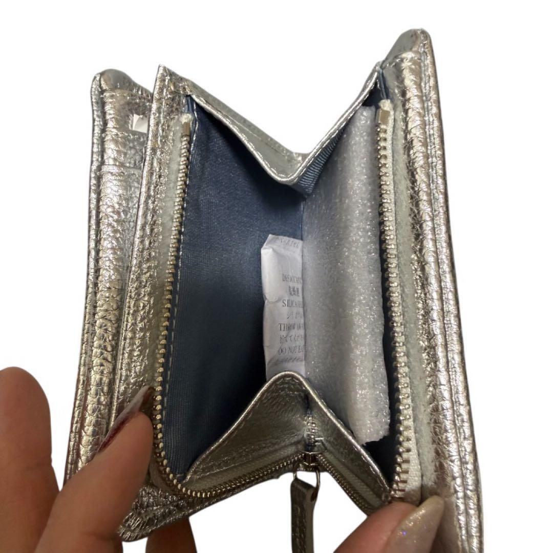 新品未使用　シルバー ear PAPILLONNER 白くま　刺しゅう折り財布