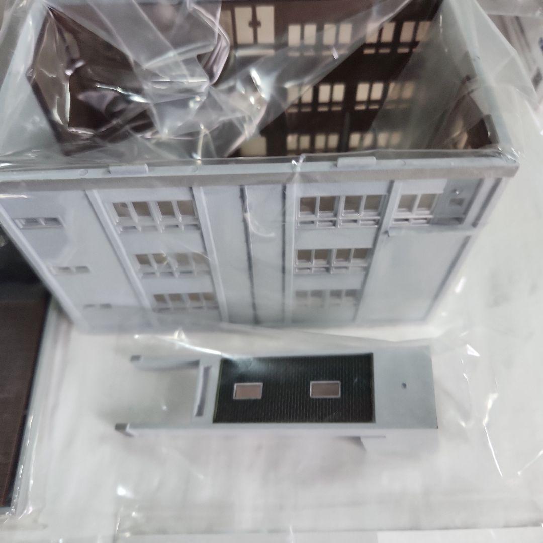 ジオコレ 1/150「警察署&交番&警察車輌&警察署の人々」4点セット