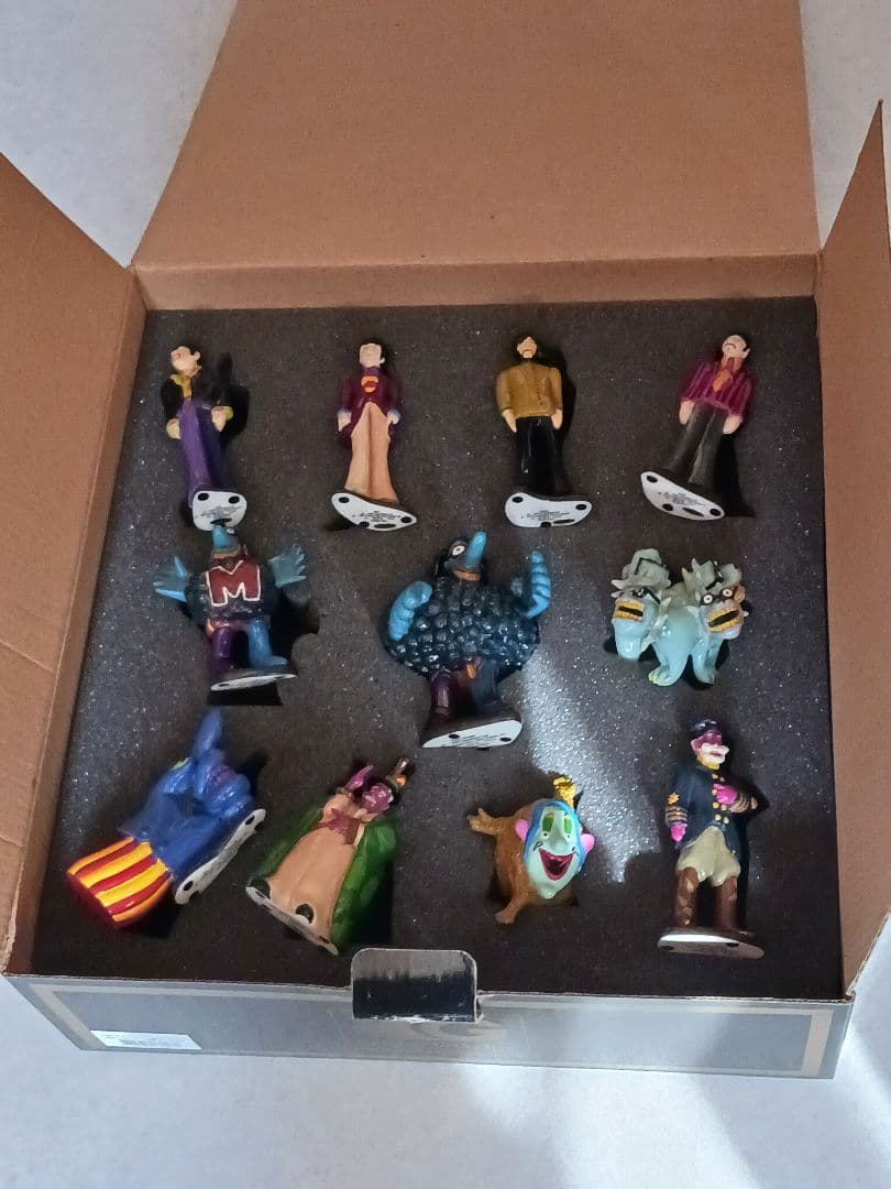 映画【イエロー・サブマリン】キャラクターフィギュア 11体セット限定品　新品