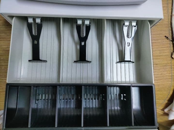 カシオレジスター　106ER　簡単便利特殊　送料込　925777