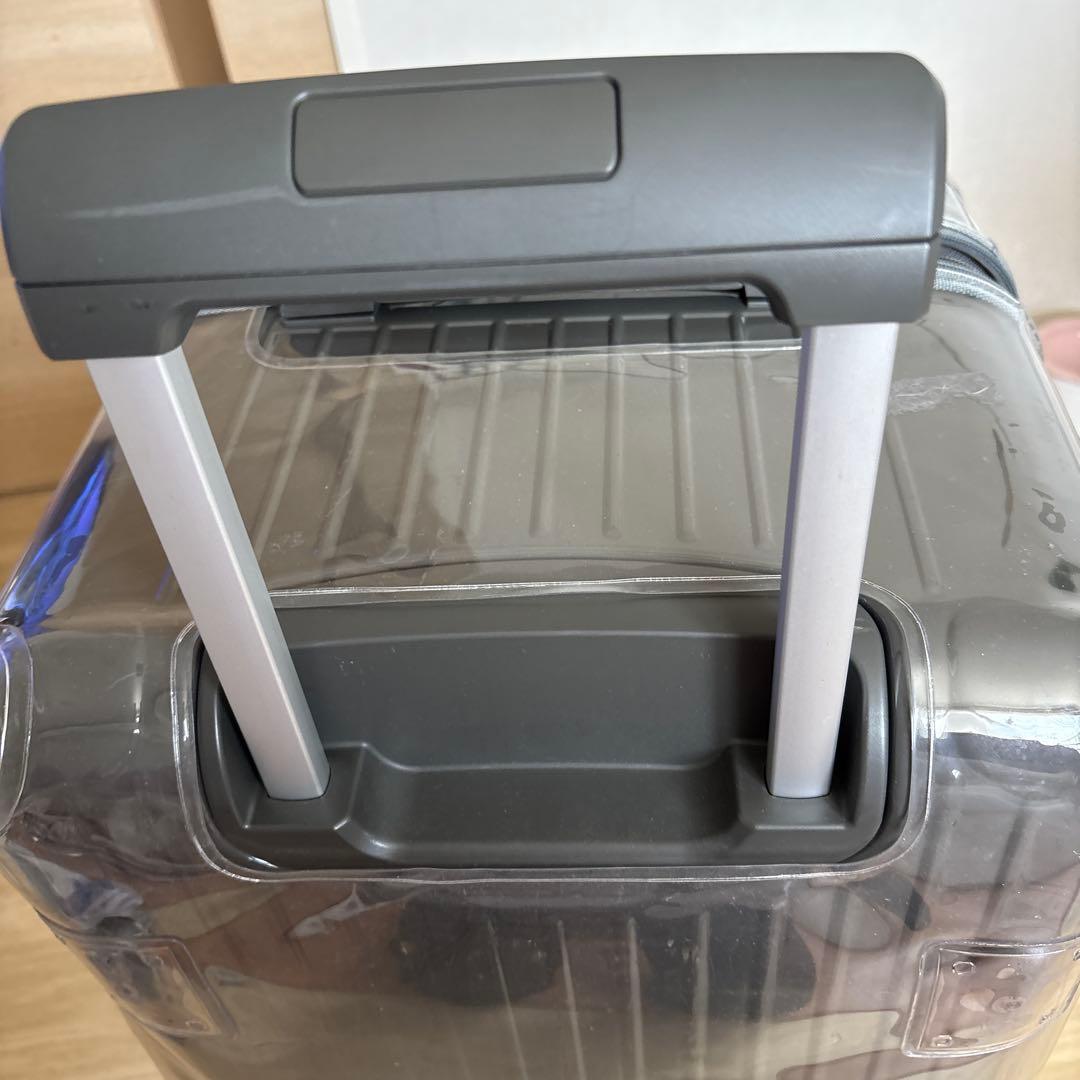 (美品)RIMOWAリモワ　ESSENTIAL トランク プラス キャリーケース