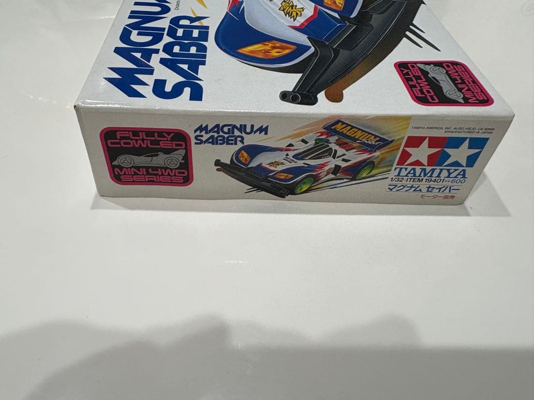 TAMIYA MAGNUM SABER ミニ四駆　未組み立て品