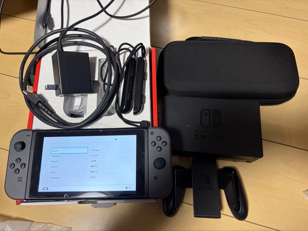 Nintendo Switch 本体　（A 当方の識別）