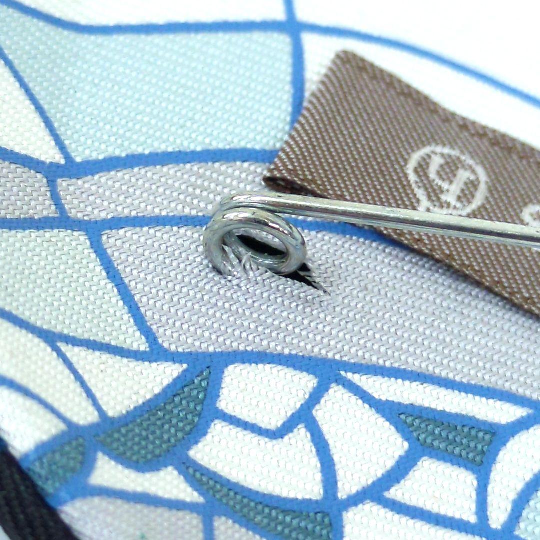 エルメス プティアッシュ シルク ピンブローチ バッジ ブルー ブラック