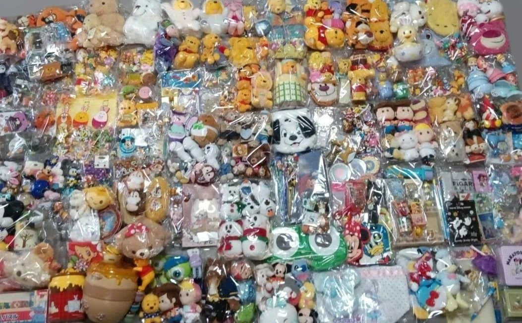 ディズニーグッズまとめ売り