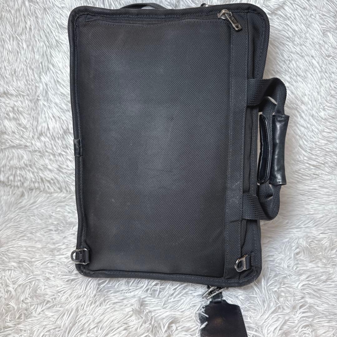 TUMI 3way ビジネスバッグ リュック ショルダー A4 通勤 黒 ２気室