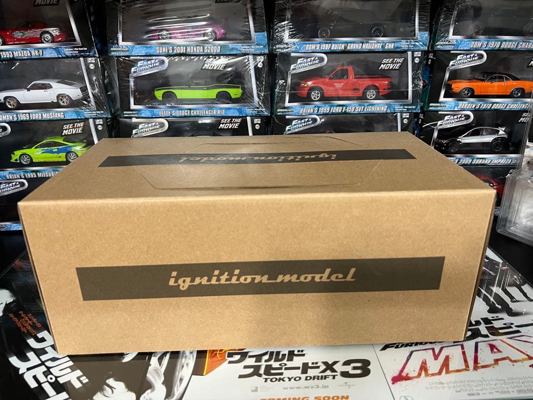 ミニカー ignition model STAGEA 260RS 1/18