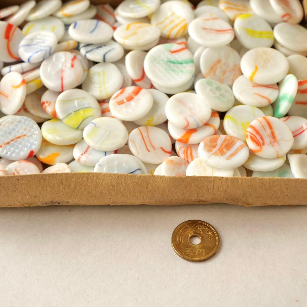 元箱入り乳白色マーブルおはじき 約140枚入り 豆けり 昭和 レトロ