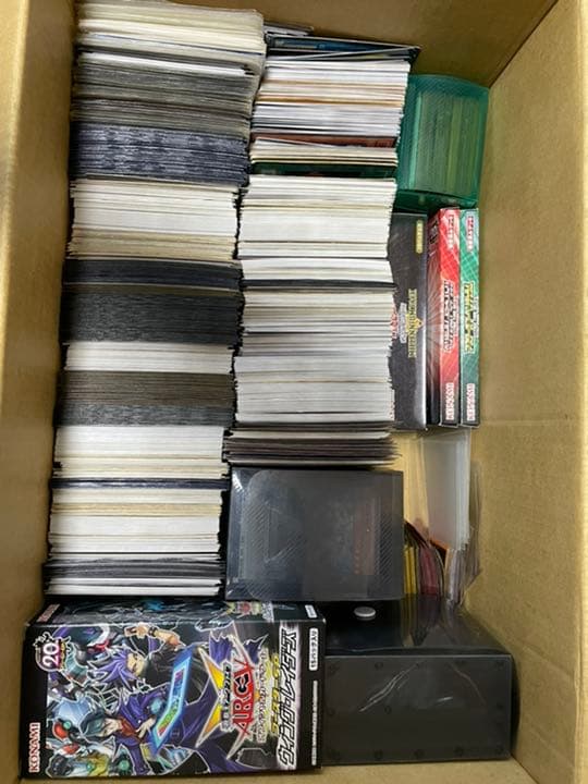 遊戯王RRデッキ＆遊戯王カード、デュエマ レアカード多数