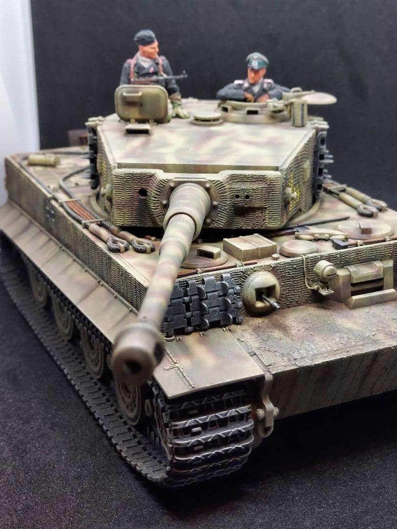 タミヤ 1/35 プラモデル ドイツ軍戦車 タイガーI後期型 完成品