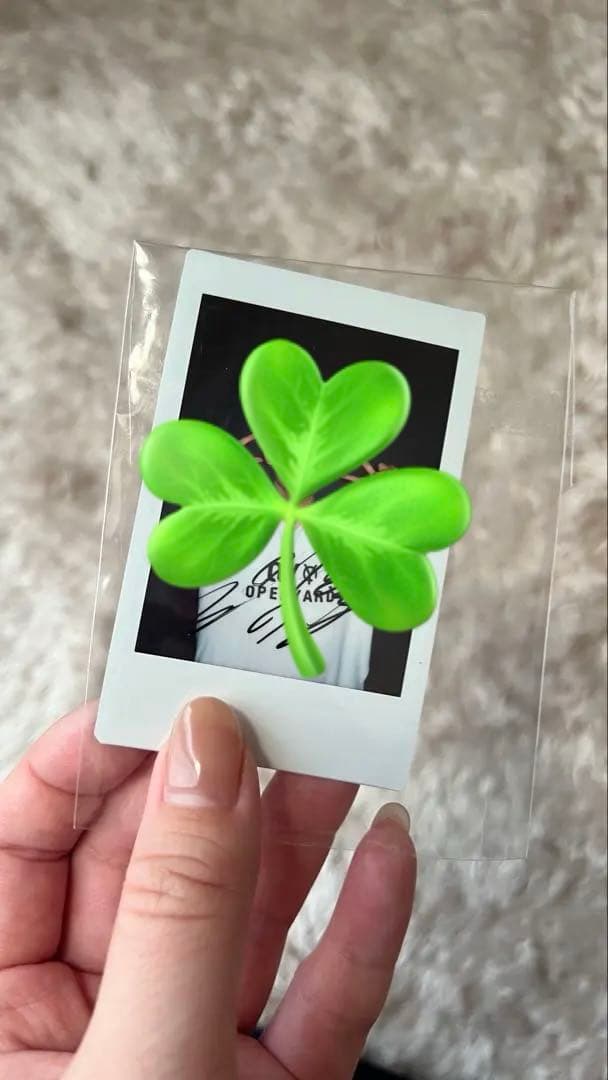 LUCY 루시 ルーシー 원상 ウォンサン 直筆サイン入りチェキ ポラロイド