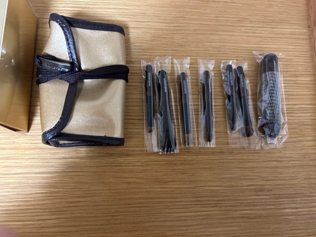 白鳳堂 HAKUHODO 黒檀携帯ミニセット　(7本+ケース付き)