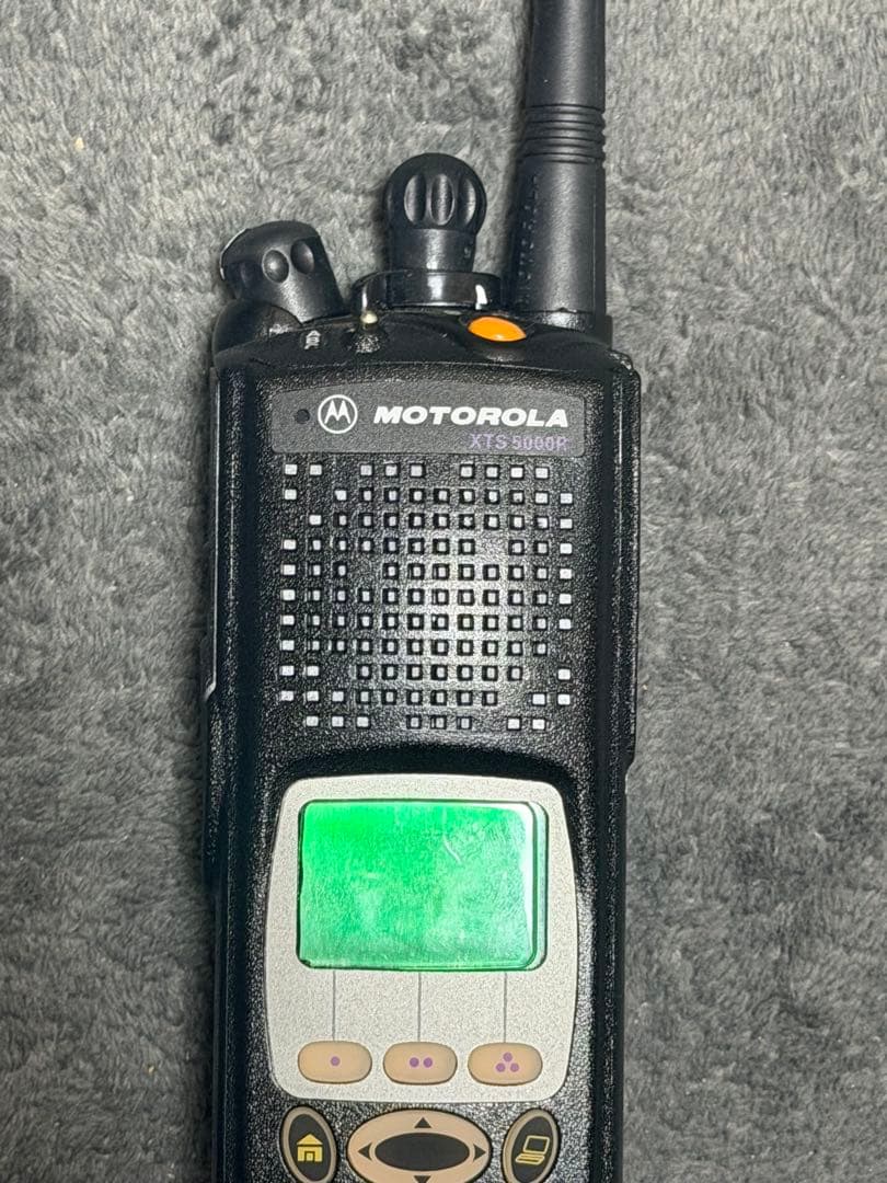 MOTOROLA XTS タイプレプリカ　特小組込み可能 アンプ内蔵