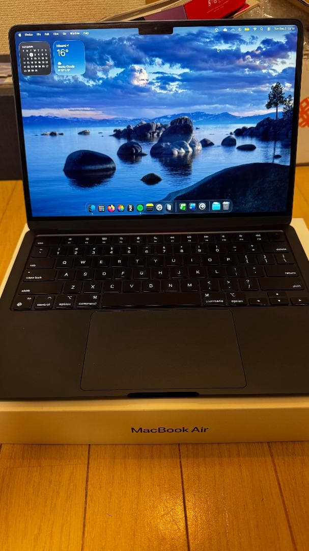 ゆ*様 Macbook Air M2 ミッドナイト US 16/256GB 完璧