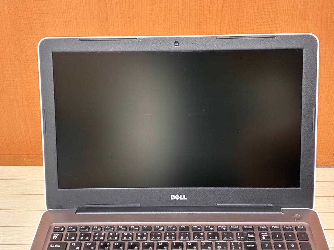 Windowsノート本体 DELL Inspiron 15 5567