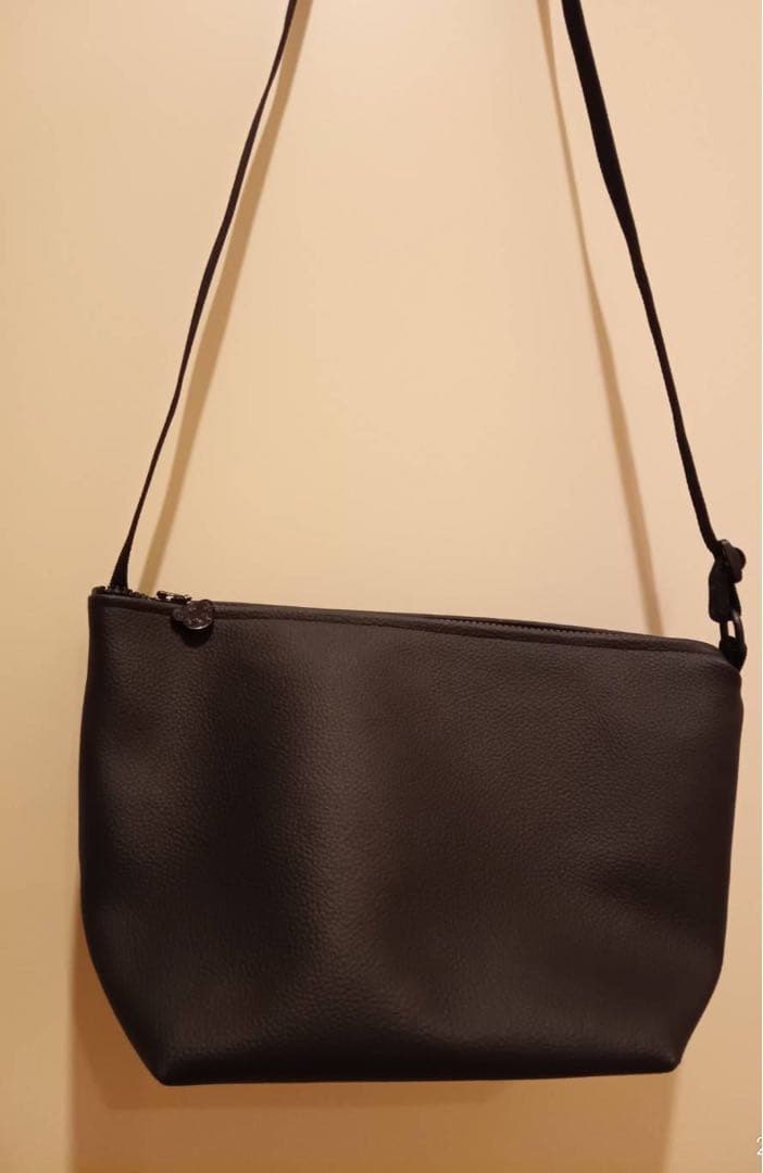 【美品】ファミリアfamiliar　ショルダーバッグ　☆レア商品⭐︎