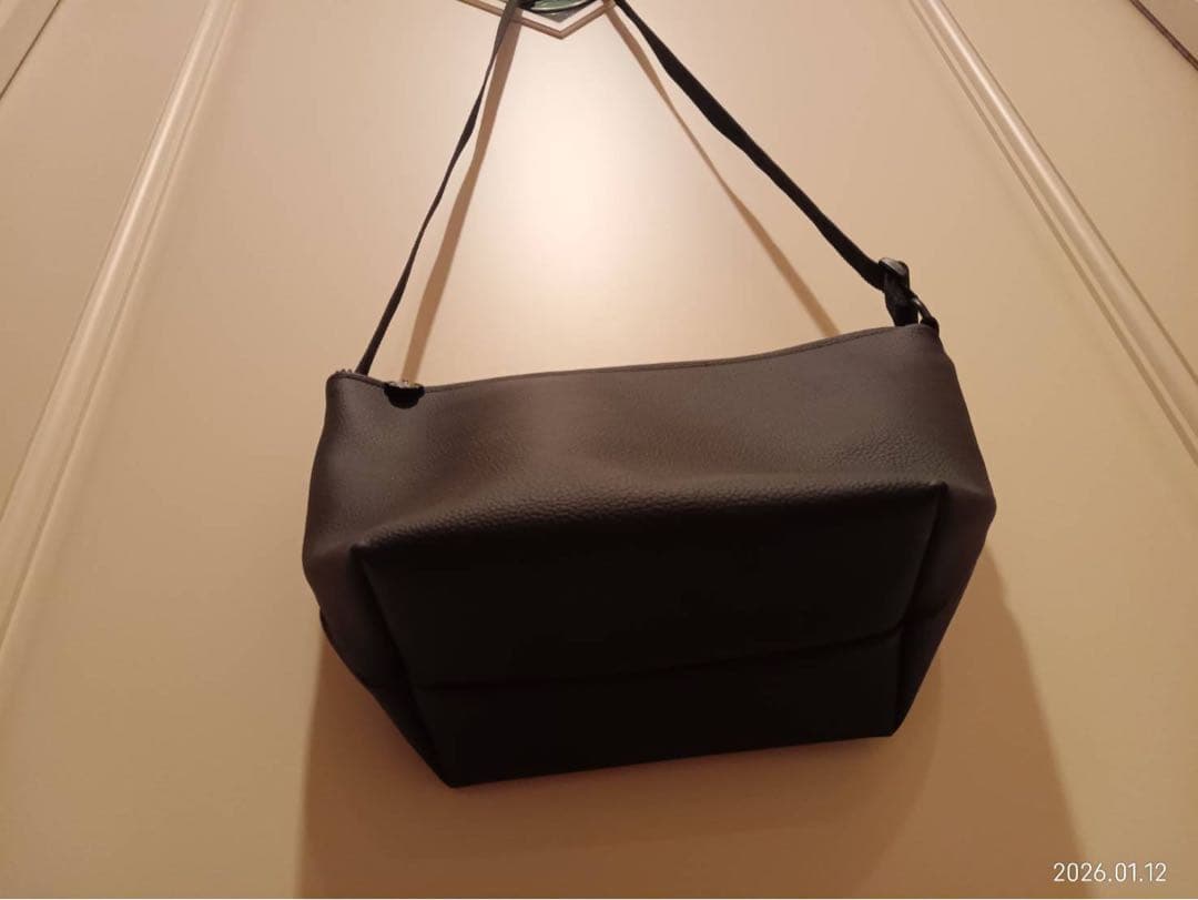 【美品】ファミリアfamiliar　ショルダーバッグ　☆レア商品⭐︎