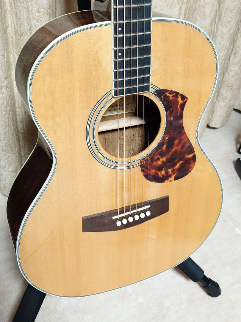 美品トップ単板エレアコ　JAMES J-500A/OVA NAT