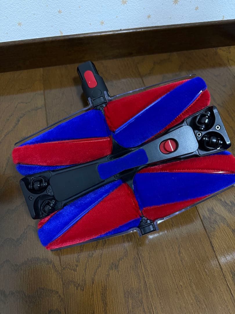 掃除機・クリーナー Dyson Pencilvac Fluffycones SV50FC