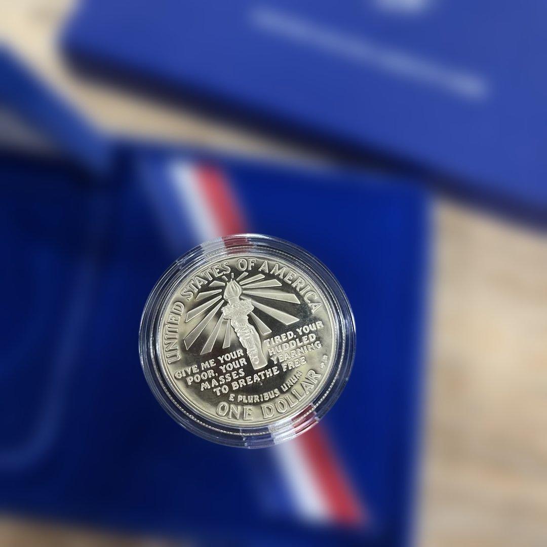 ア*ク様 42 自由の女神　アメリカ　100周年記念リバティ1986年 銀