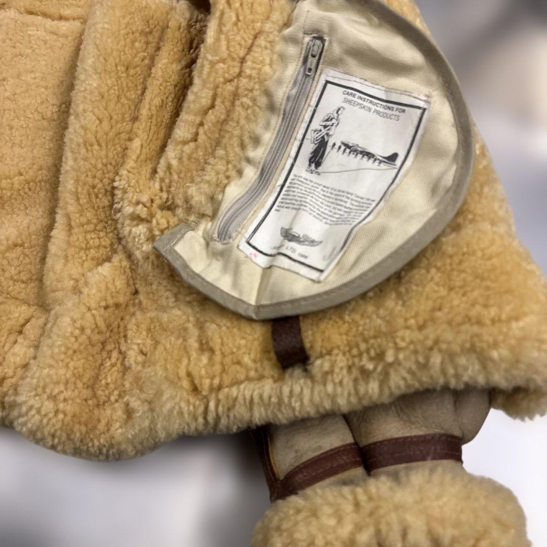 USA製AVIREX B-3レアカラーエクル