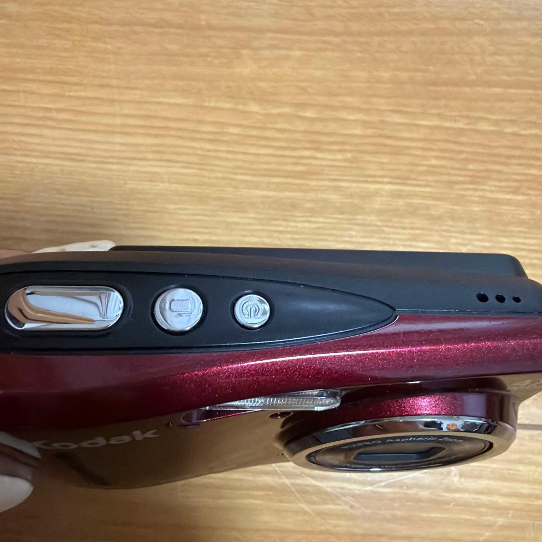 Kodak PIXPRO FZ43 赤
